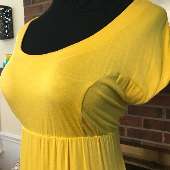 Spring + Mercer chartreuse dress - Picture 2 of 5